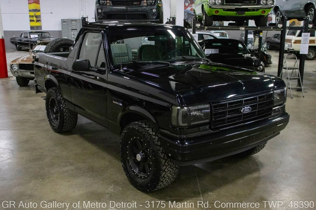 1989 Ford Bronco 4th Gen - Image 11 of 31