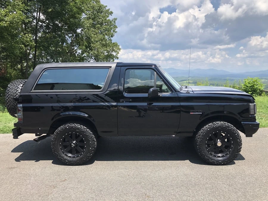 1989 Ford Bronco 4th Gen - Image 2 of 8