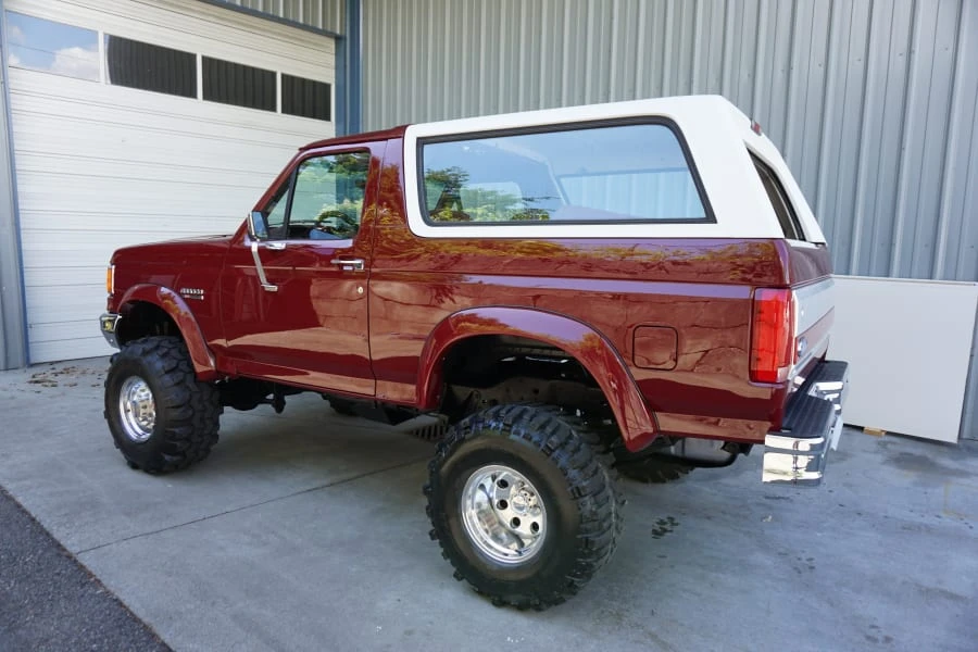 1989 Ford Bronco 4th Gen - Image 3 of 12