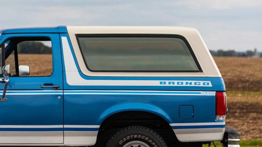 1989 Ford Bronco 4th Gen - Image 12 of 15