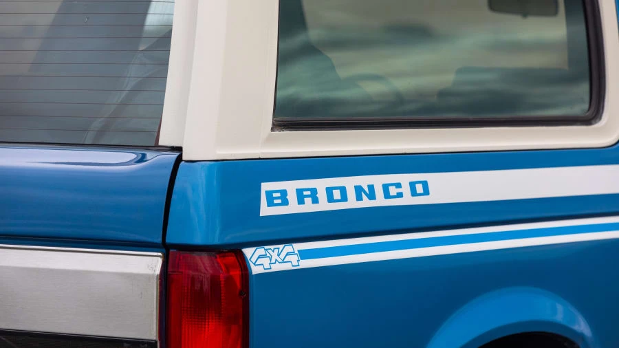 1989 Ford Bronco 4th Gen - Image 9 of 15