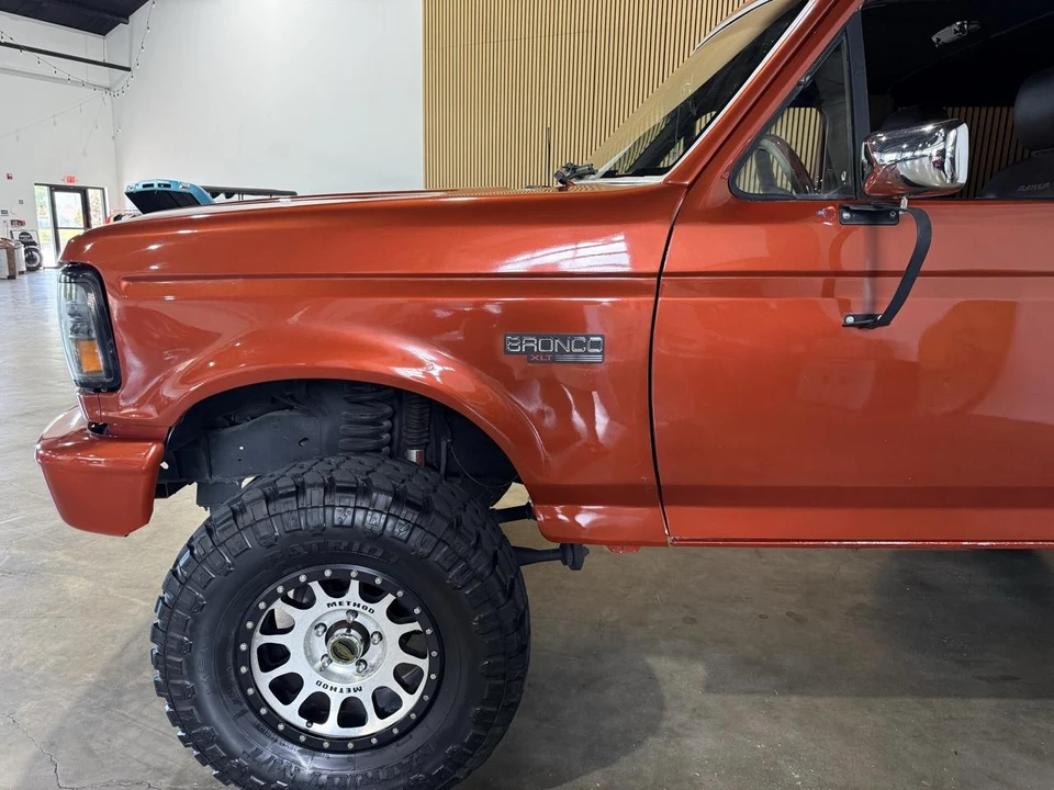 1989 Ford Bronco 4th Gen - Image 23 of 31