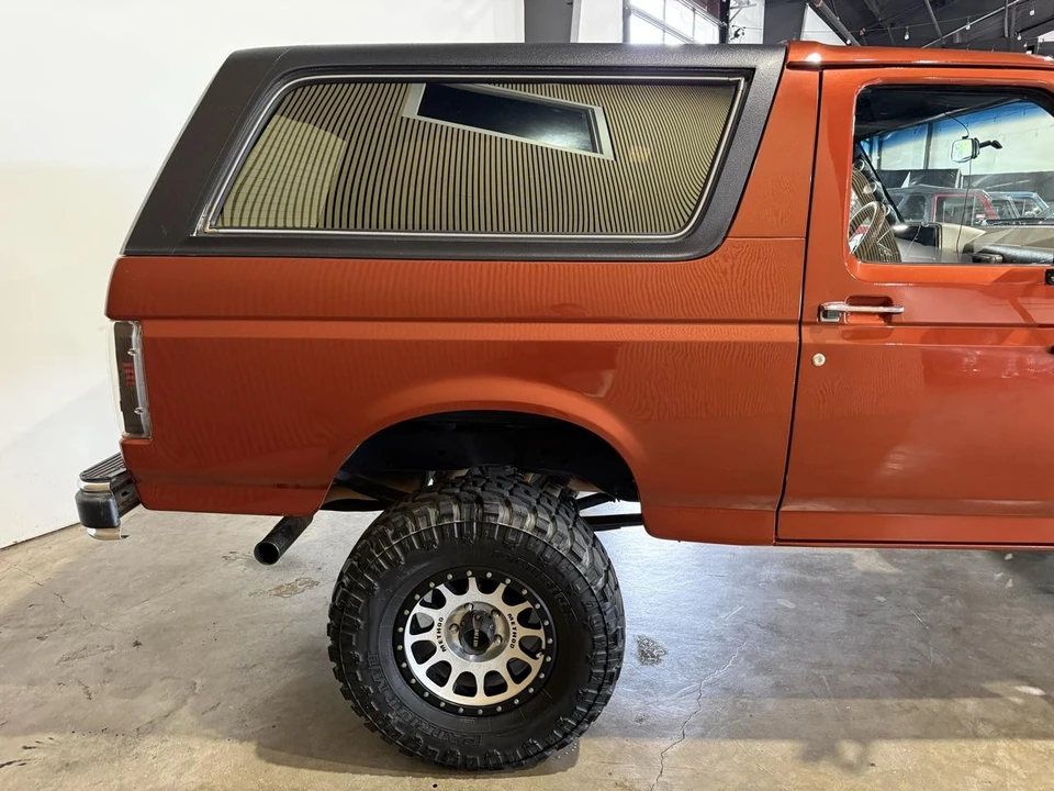 1989 Ford Bronco 4th Gen - Image 15 of 31
