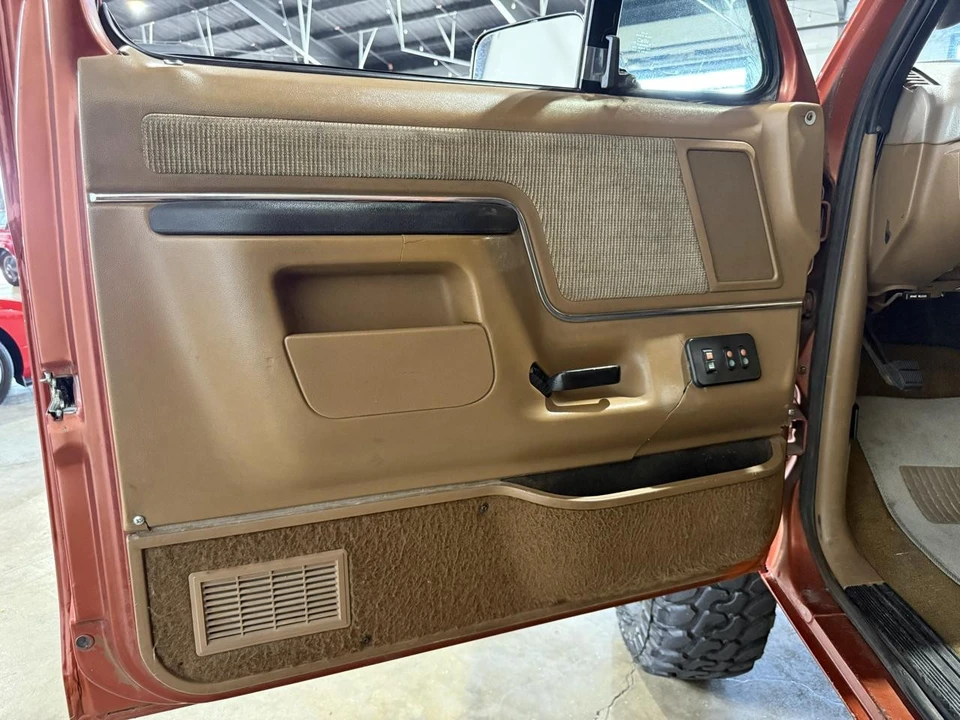 1989 Ford Bronco 4th Gen - Image 26 of 31