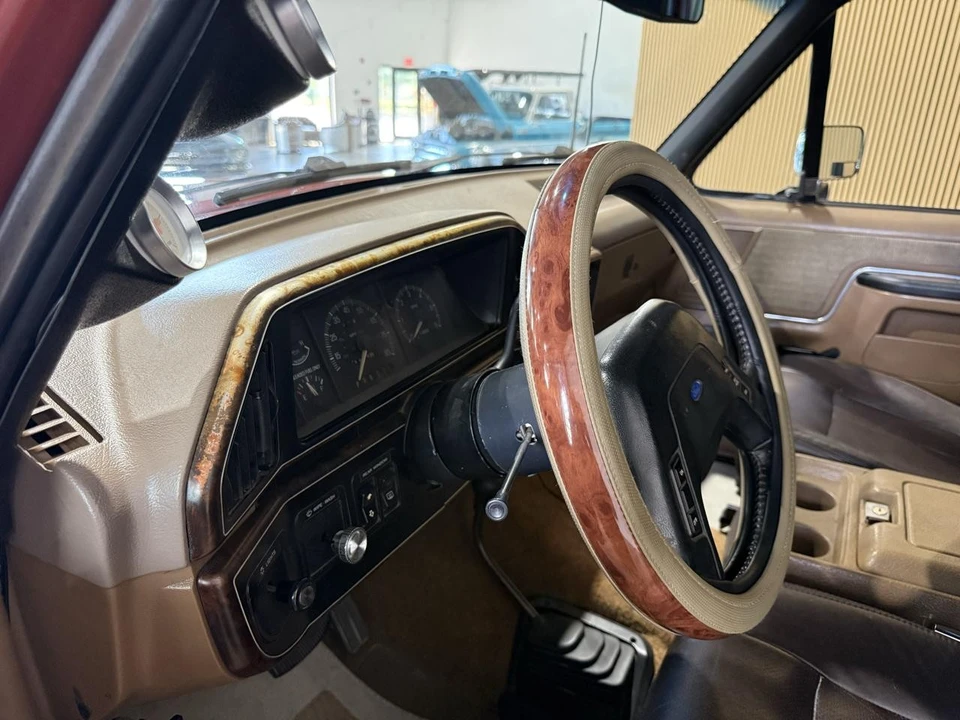 1989 Ford Bronco 4th Gen - Image 30 of 31