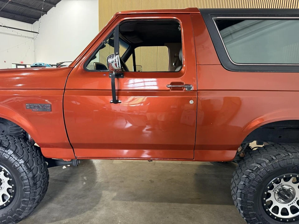 1989 Ford Bronco 4th Gen - Image 22 of 31