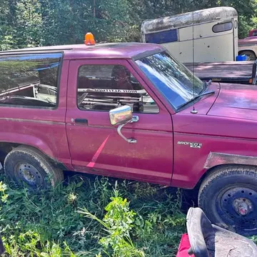 1989 Ford Bronco 2