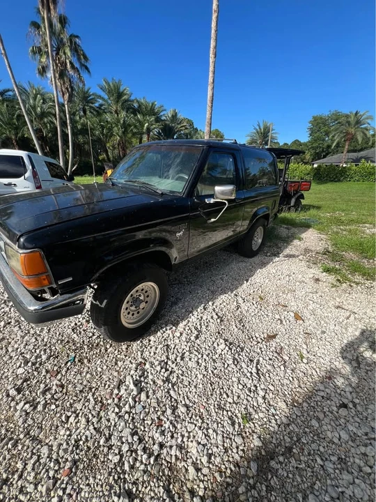 1989 Ford Bronco 4th Gen - Image 3 of 12
