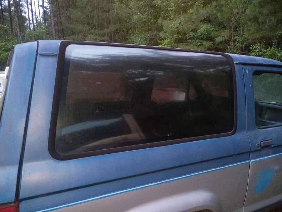 1989 Ford Bronco 4th Gen - Image 19 of 20