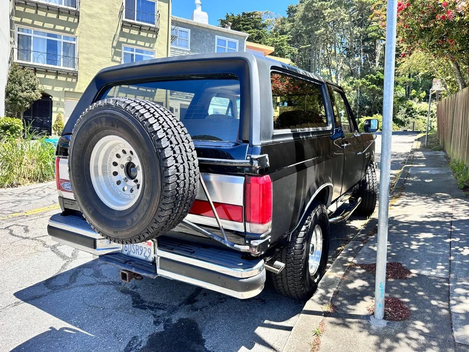 1989 Ford Bronco 4th Gen - Image 13 of 14