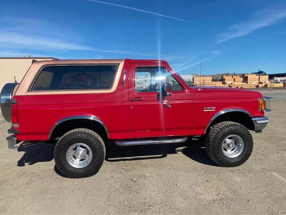 1989 Ford Bronco 4th Gen - Image 3 of 10
