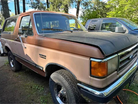1989 Ford Bronco Badlands Sport Utility 2D
