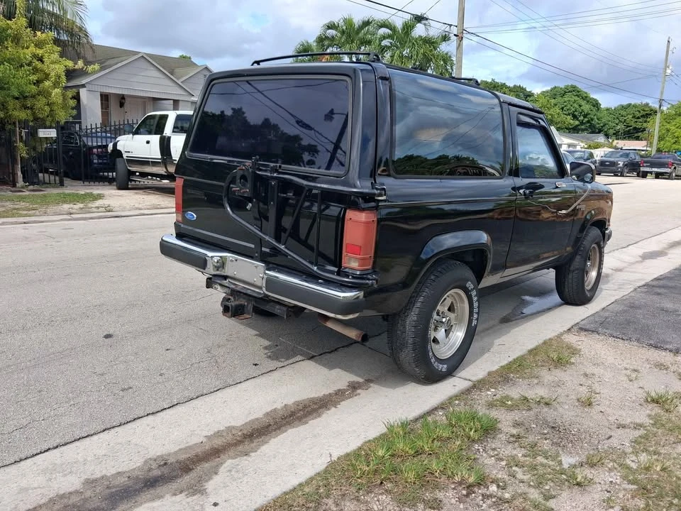 1989 Ford Bronco 4th Gen - Image 6 of 15