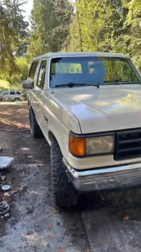 1989 Ford Bronco Badlands Sport Utility 2D