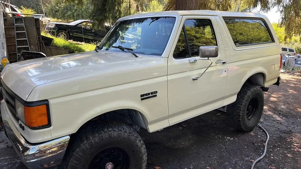 1989 Ford Bronco 4th Gen - Image 3 of 10