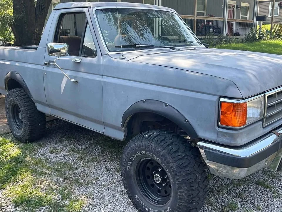 1989 Ford Bronco 4th Gen - Image 3 of 9