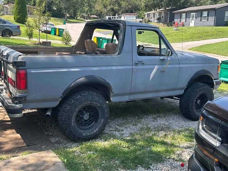 1989 Ford Bronco 4th Gen - Image 4 of 9