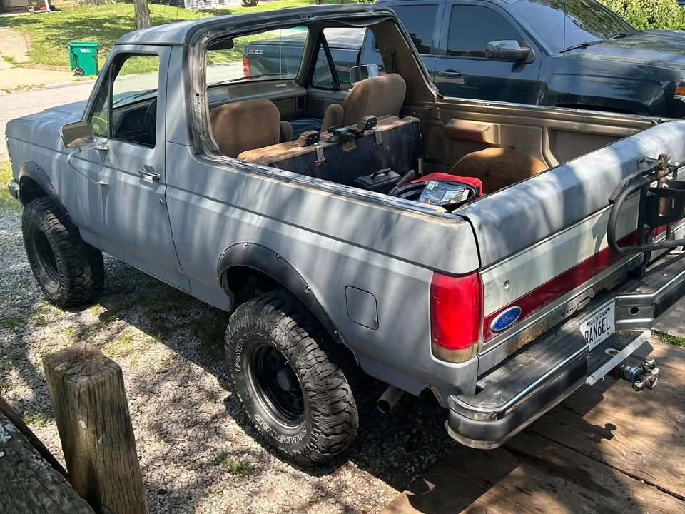 1989 Ford Bronco 4th Gen - Image 6 of 9