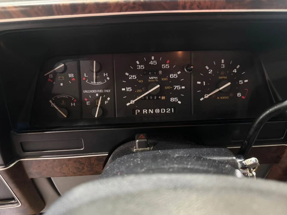 1989 Ford Bronco II - Image 10 of 11