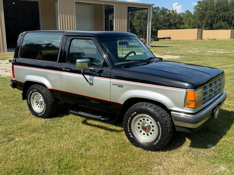 1989 Ford Bronco II - Image 2 of 11