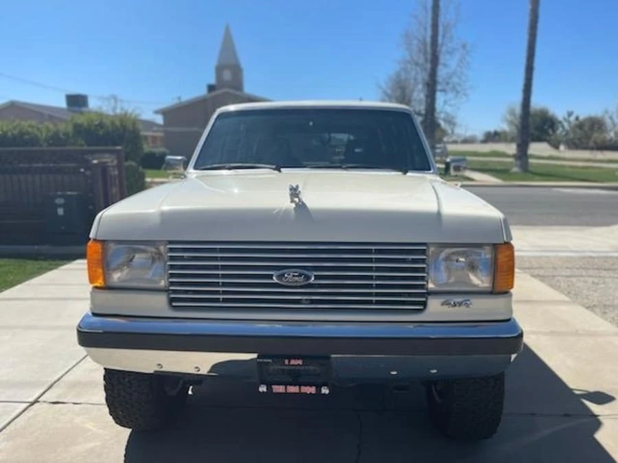 1989 Ford Bronco 4th Gen - Image 3 of 11