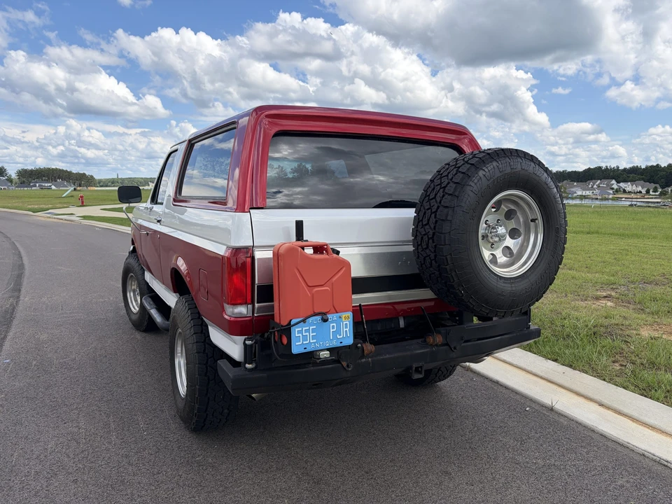 1989 Ford - Image 14 of 31