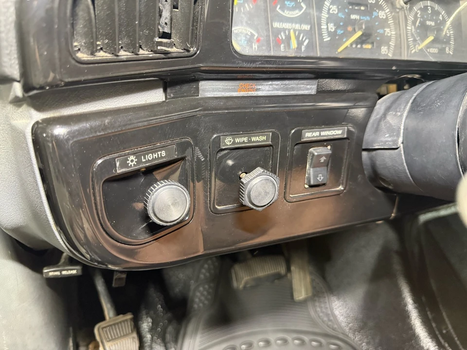 1989 Ford Bronco 4th Gen - Image 16 of 21