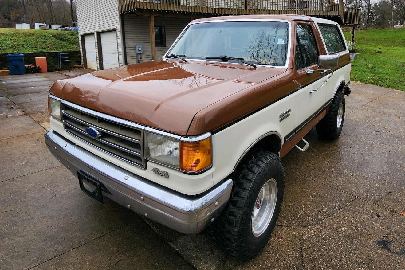 1989 Ford Bronco Custom