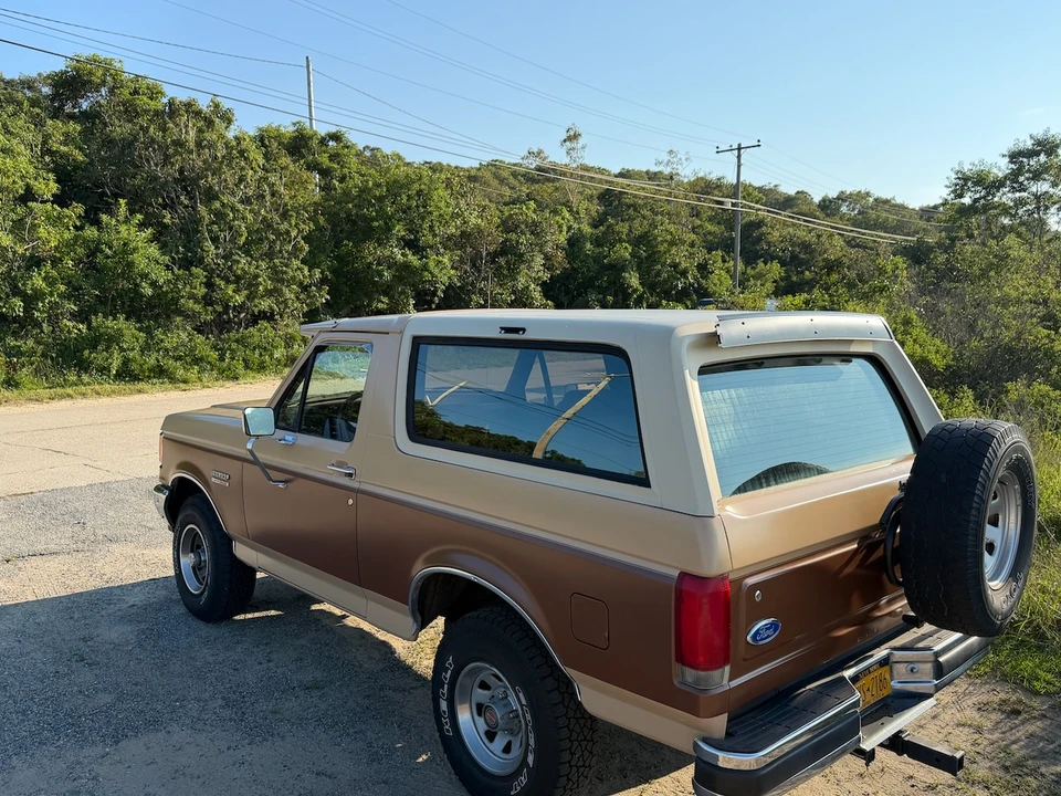 1989 Ford Bronco 4th Gen - Image 28 of 31