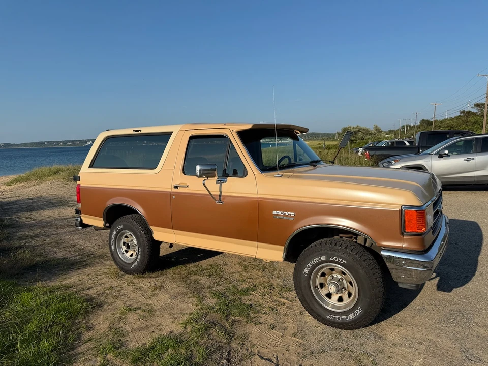 1989 Ford Bronco 4th Gen - Image 19 of 31