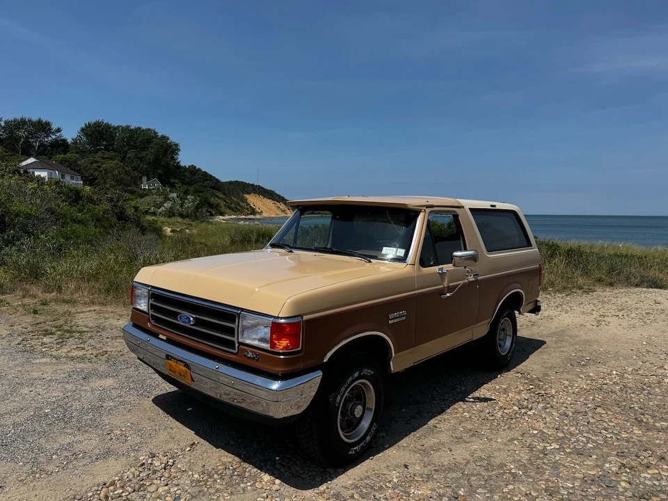 1989 Ford Bronco 4th Gen - Image 2 of 31