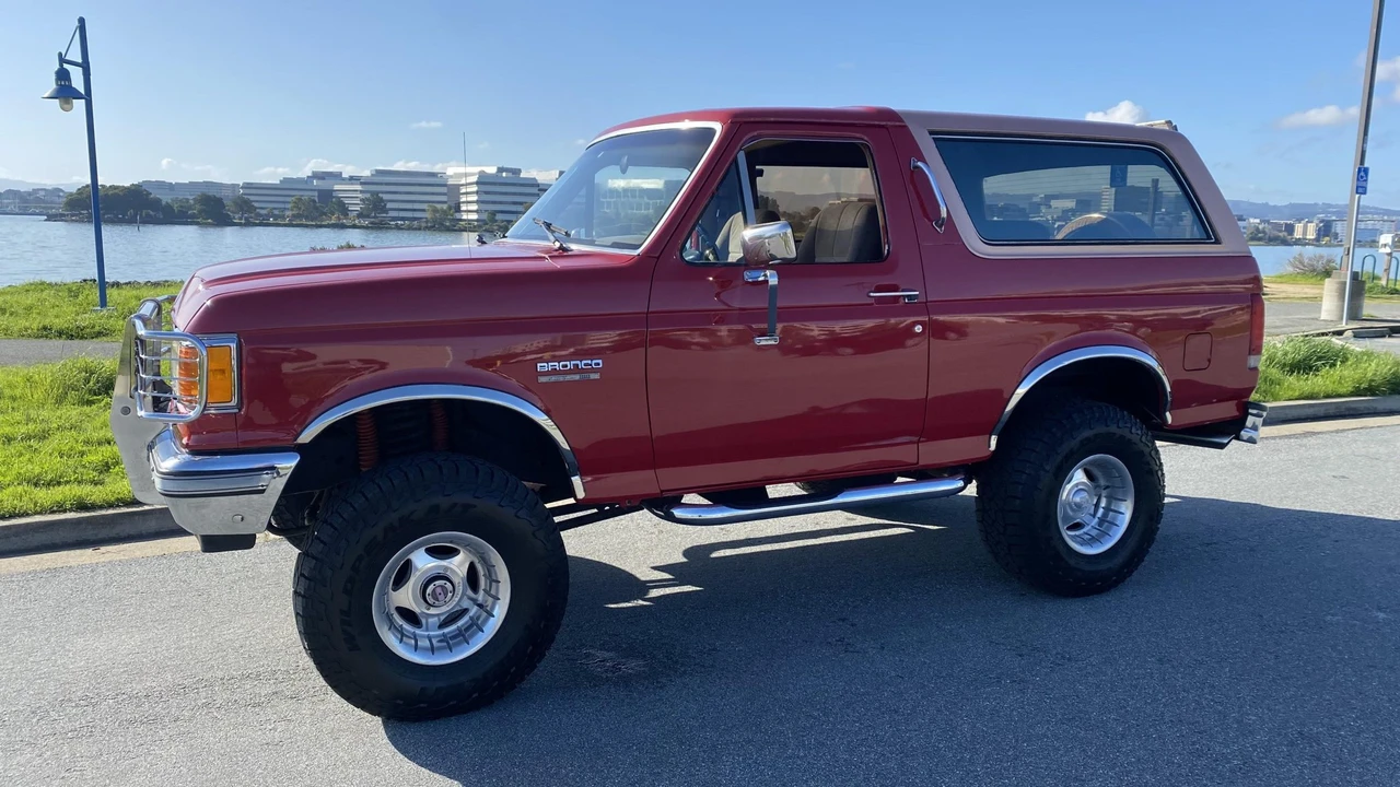 1989 Ford Bronco 4th Gen - Image 3 of 31