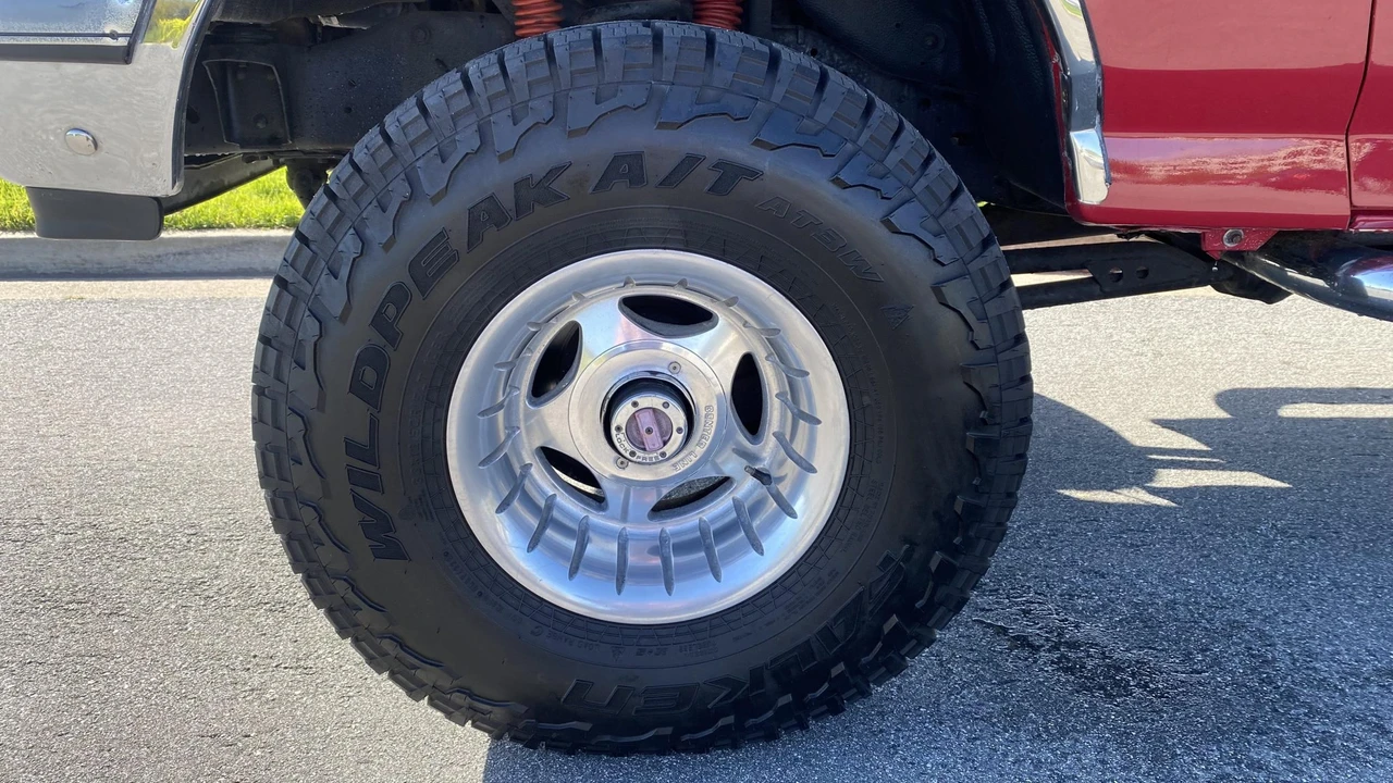 1989 Ford Bronco 4th Gen - Image 23 of 31