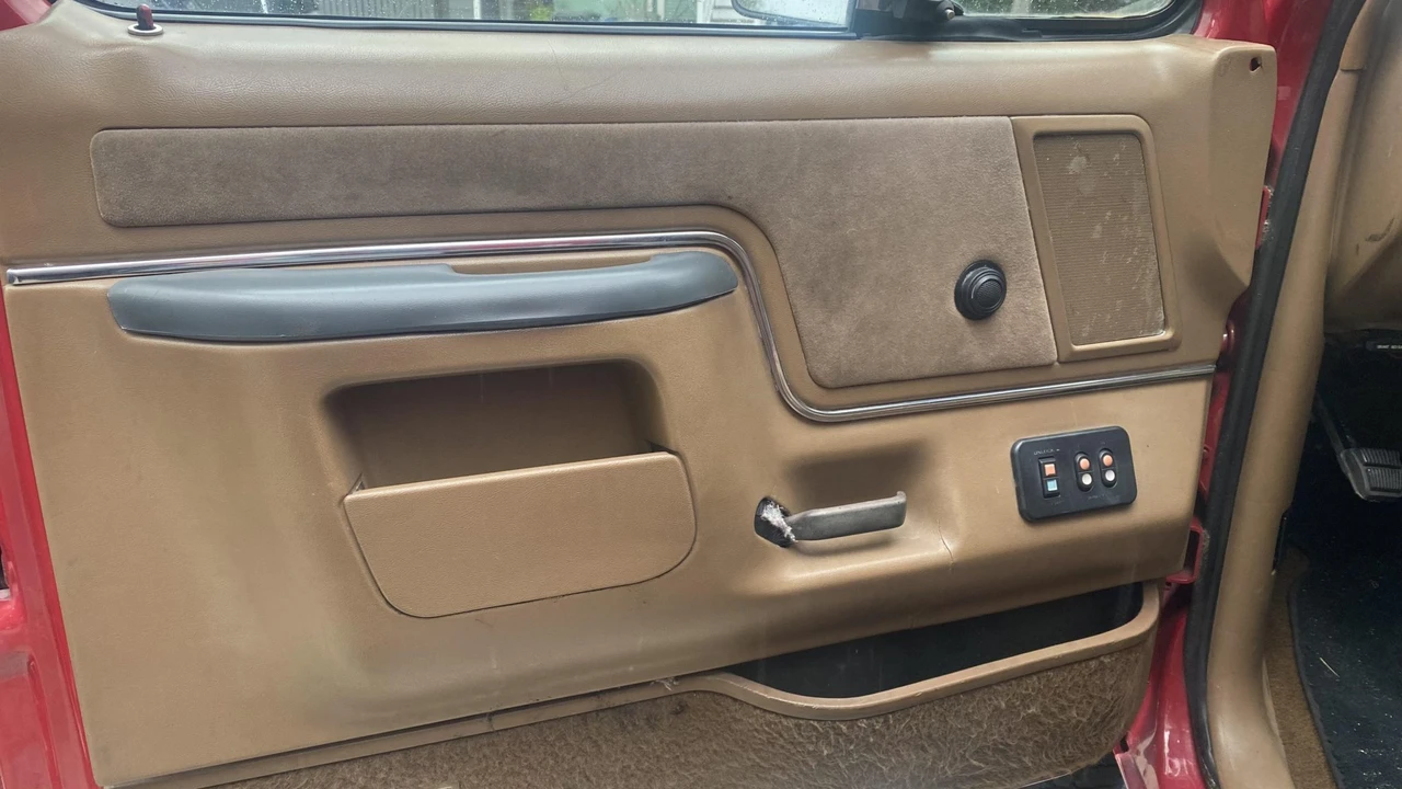 1989 Ford Bronco 4th Gen - Image 27 of 31