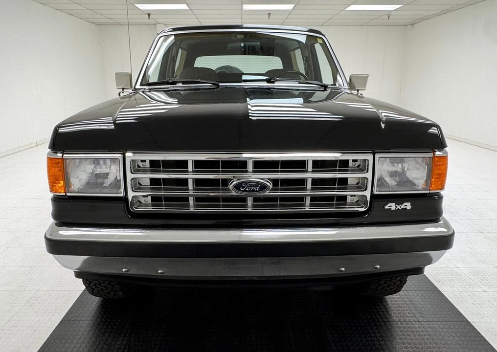 1989 Ford Bronco 4th Gen - Image 5 of 10
