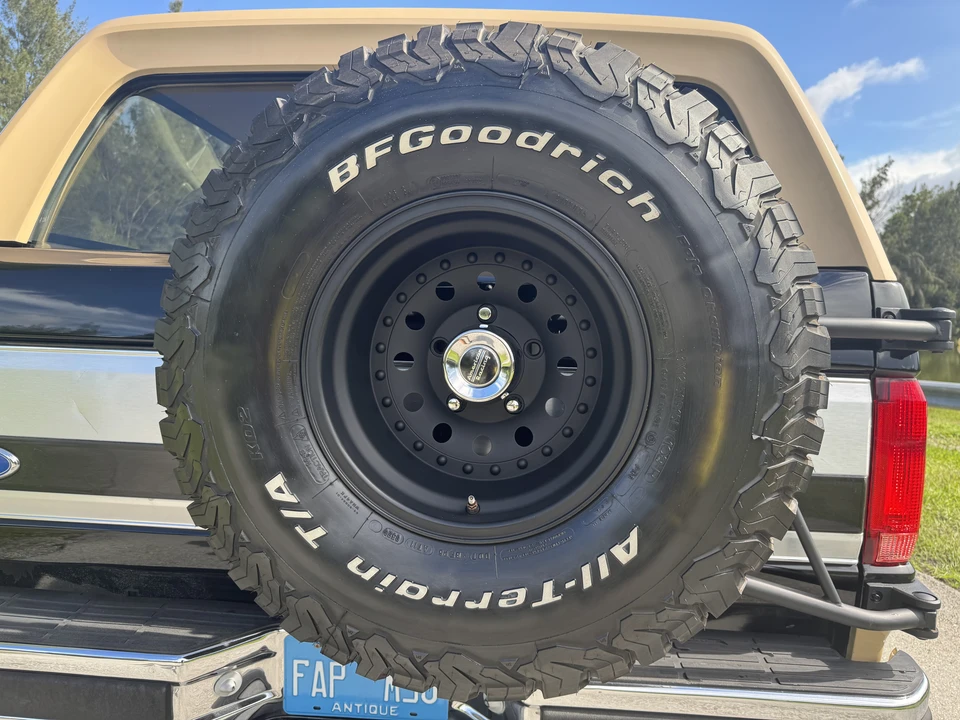 1989 Ford Bronco 4th Gen - Image 17 of 31