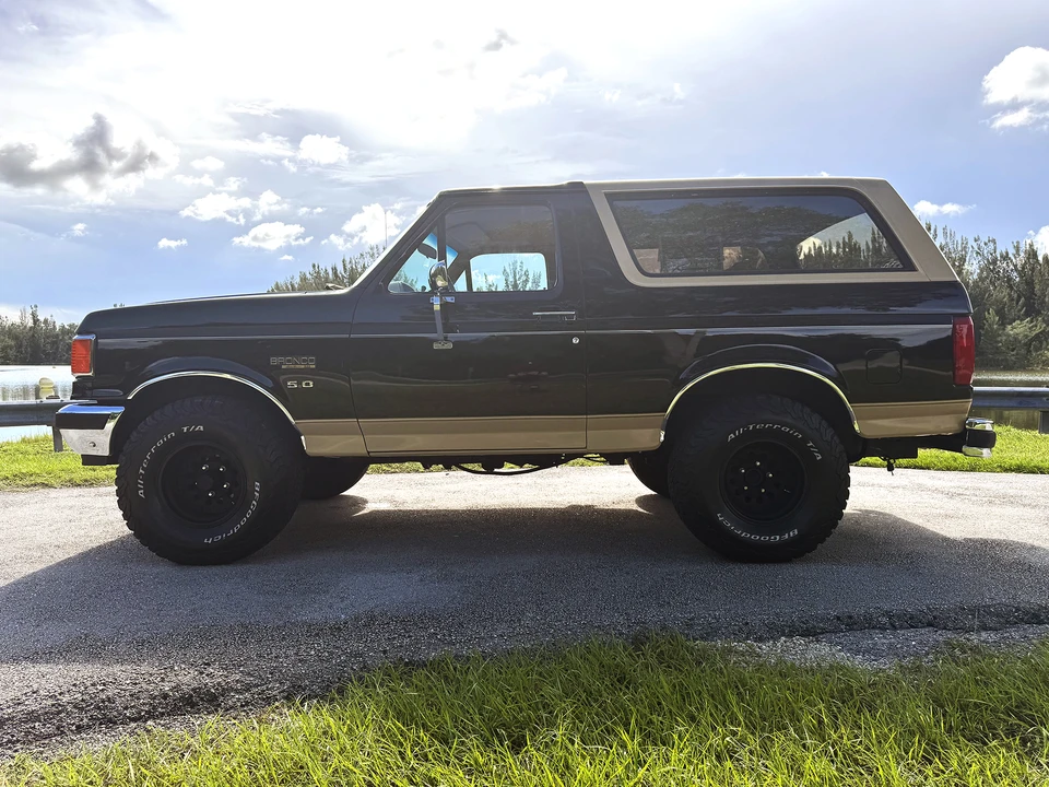 1989 Ford Bronco 4th Gen - Image 4 of 31