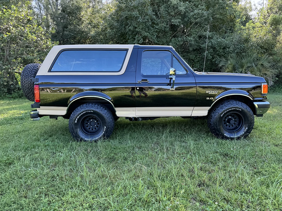 1989 Ford Bronco 4th Gen - Image 19 of 31
