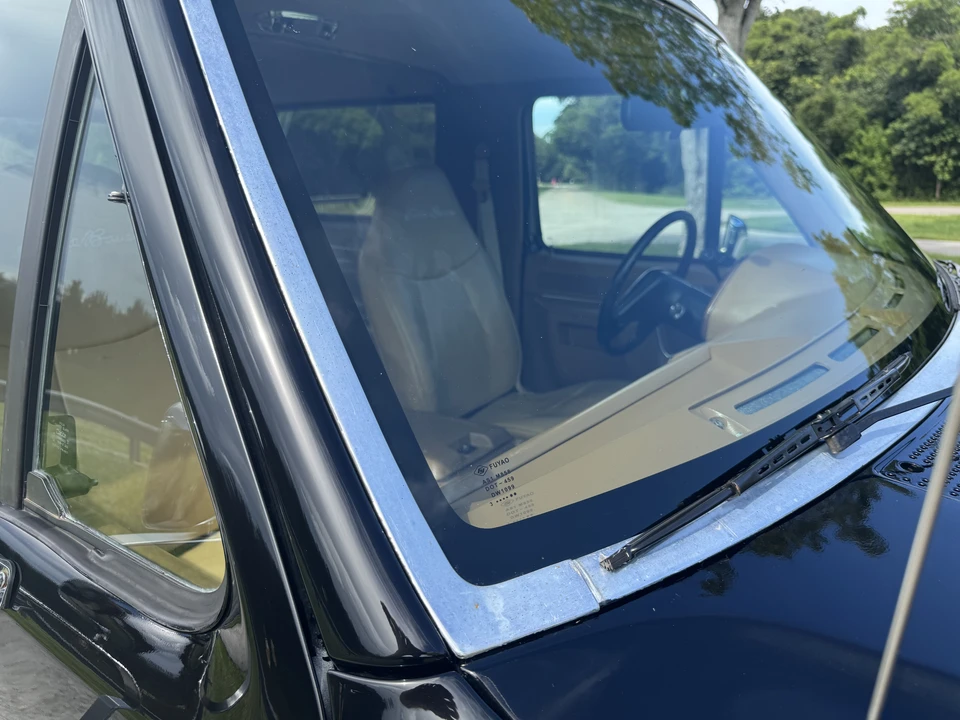 1989 Ford Bronco 4th Gen - Image 26 of 31