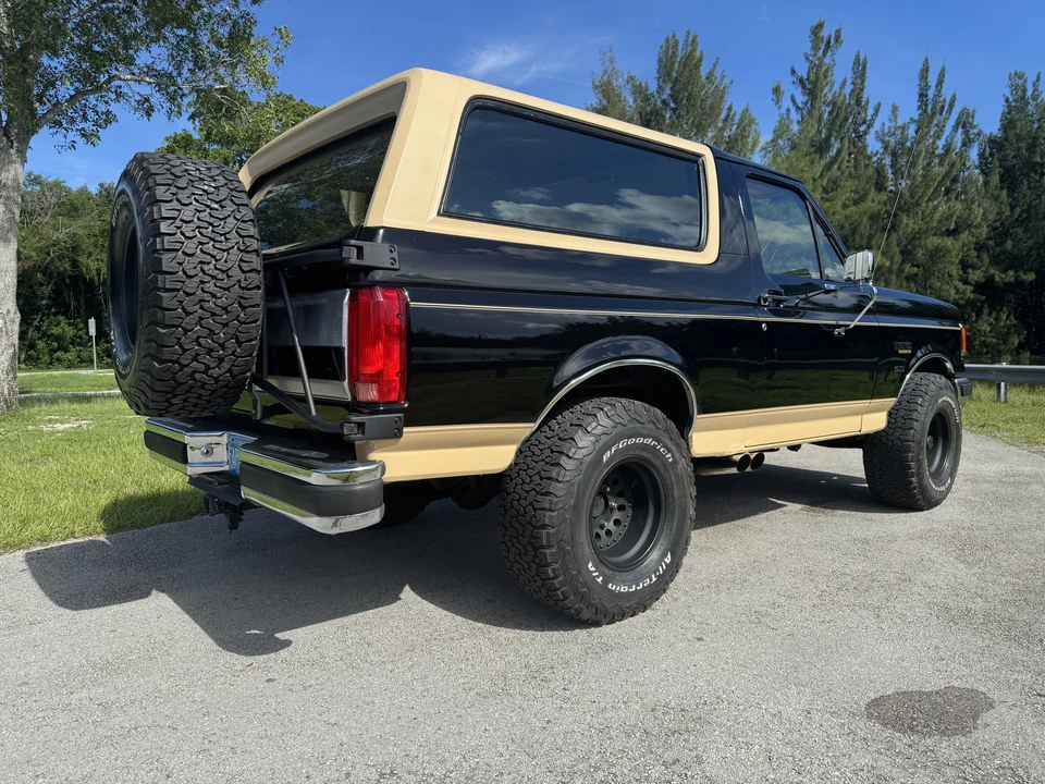 1989 Ford Bronco 4th Gen - Image 8 of 31