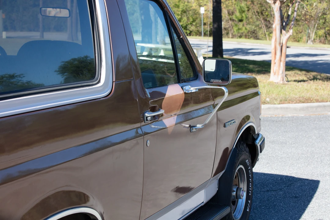 1989 Ford Bronco 4th Gen - Image 30 of 31