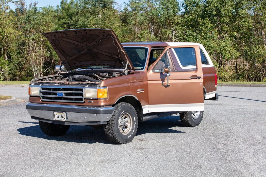 1989 Ford Bronco 4th Gen - Image 16 of 31