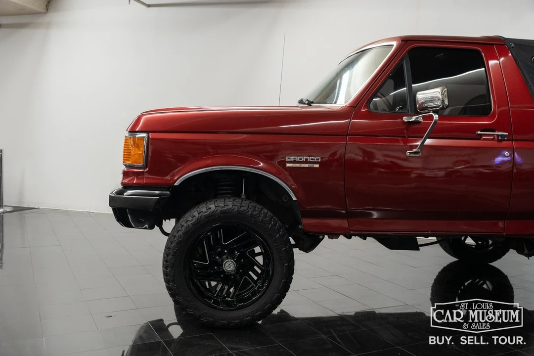 1989 Ford Bronco 4th Gen - Image 14 of 21