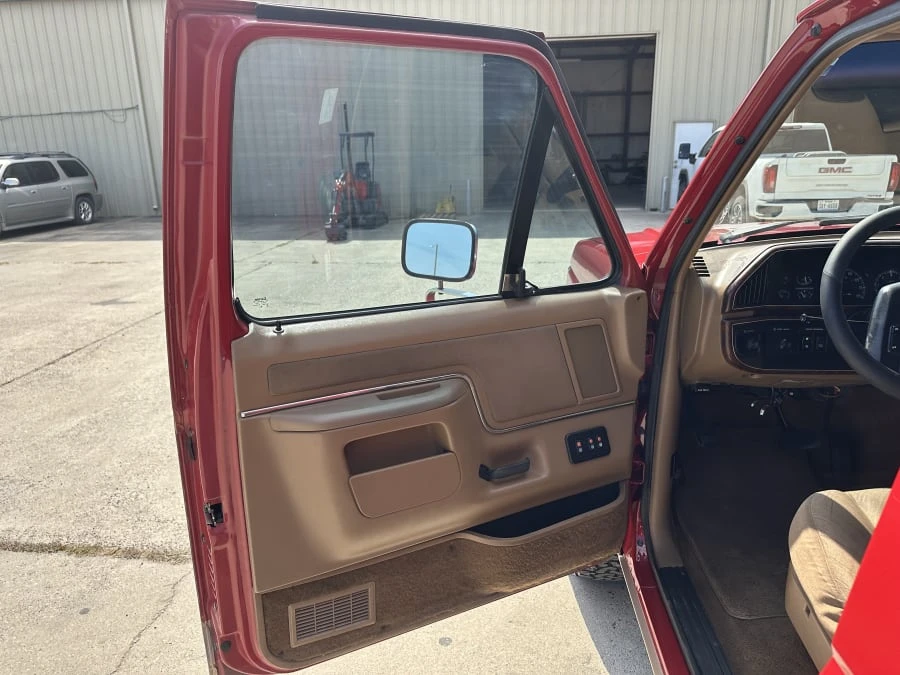 1989 Ford Bronco 4th Gen - Image 17 of 23