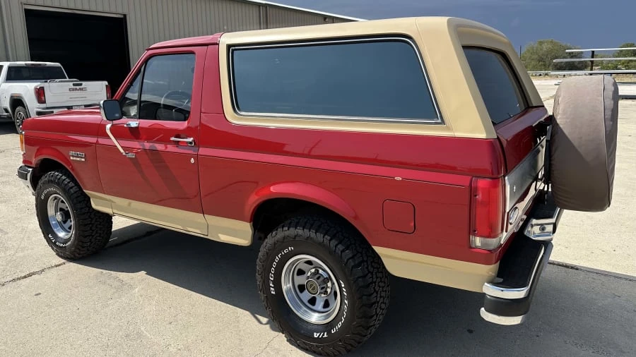 1989 Ford Bronco 4th Gen - Image 3 of 23
