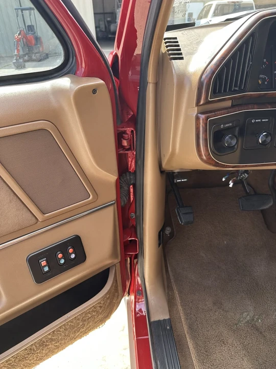 1989 Ford Bronco 4th Gen - Image 15 of 23