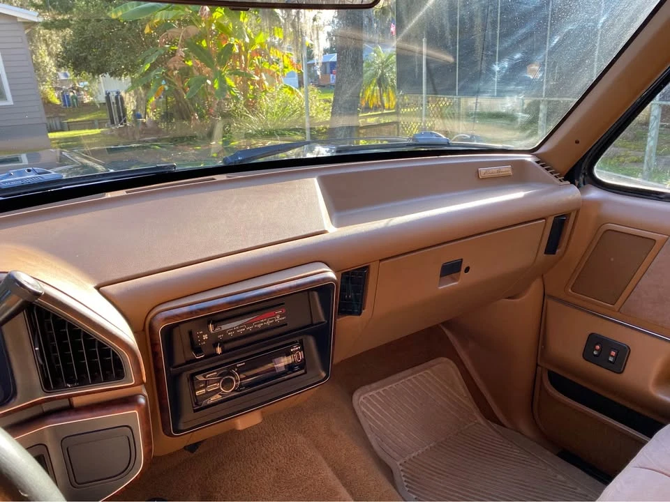 1989 Ford Bronco 4th Gen - Image 3 of 8
