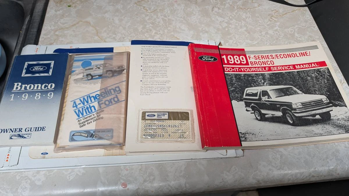 1989 Ford Bronco 4th Gen - Image 13 of 14
