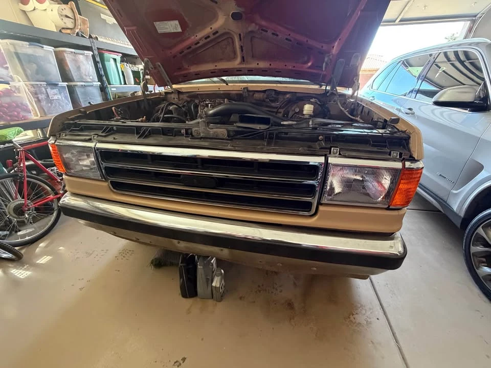 1989 Ford Bronco 4th Gen - Image 2 of 7