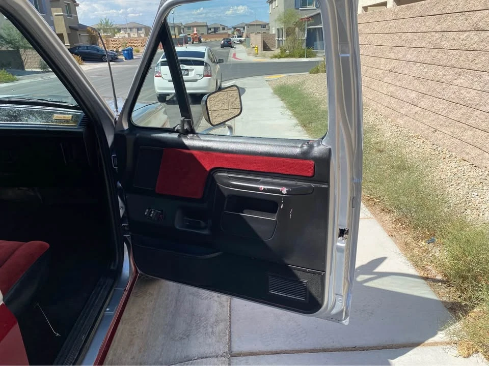 1989 Ford Bronco 4th Gen - Image 10 of 15